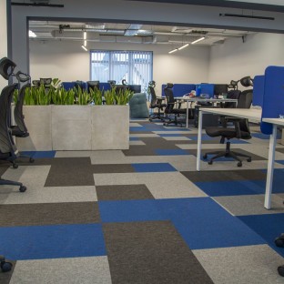 Madrid & Madrid Lines - Karo Halı (Hollanda Stok) $i